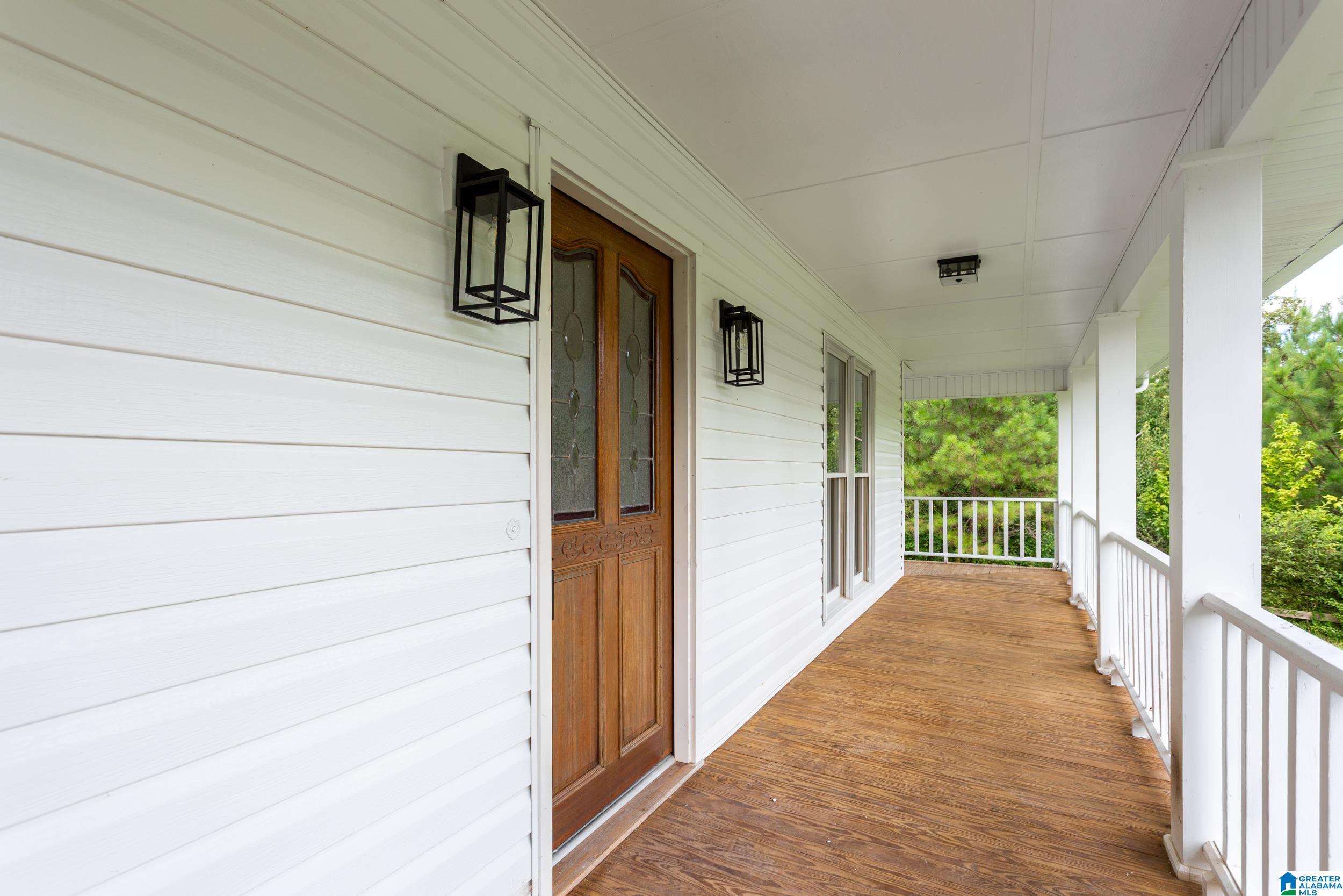 980 Gilberts Ferry Road Ohatchee, AL 36271 - Photo 4 of 31