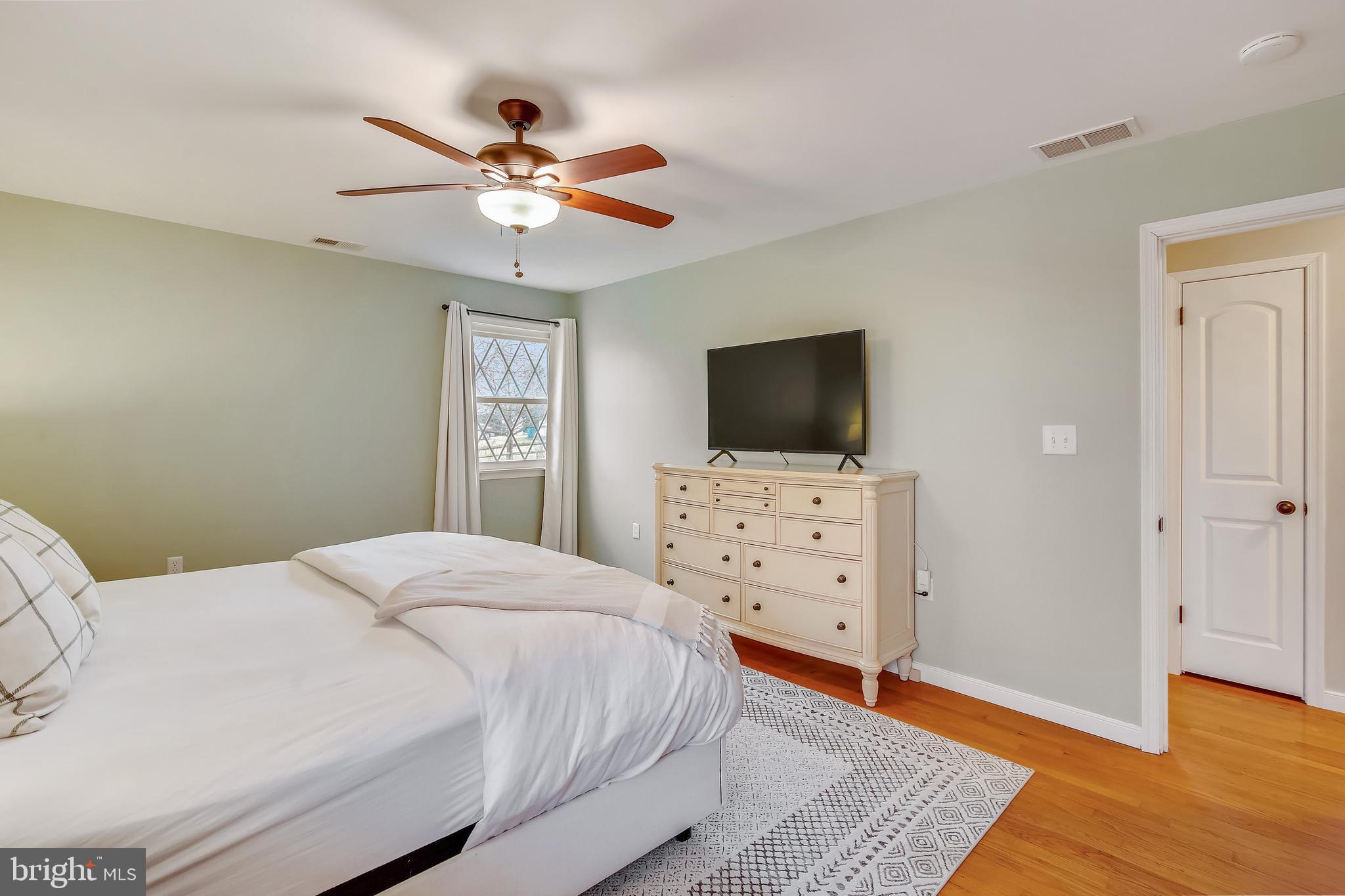 11317 Liberty Road Frederick, MD 21701 - Photo 16 of 36 Gallery Image 16