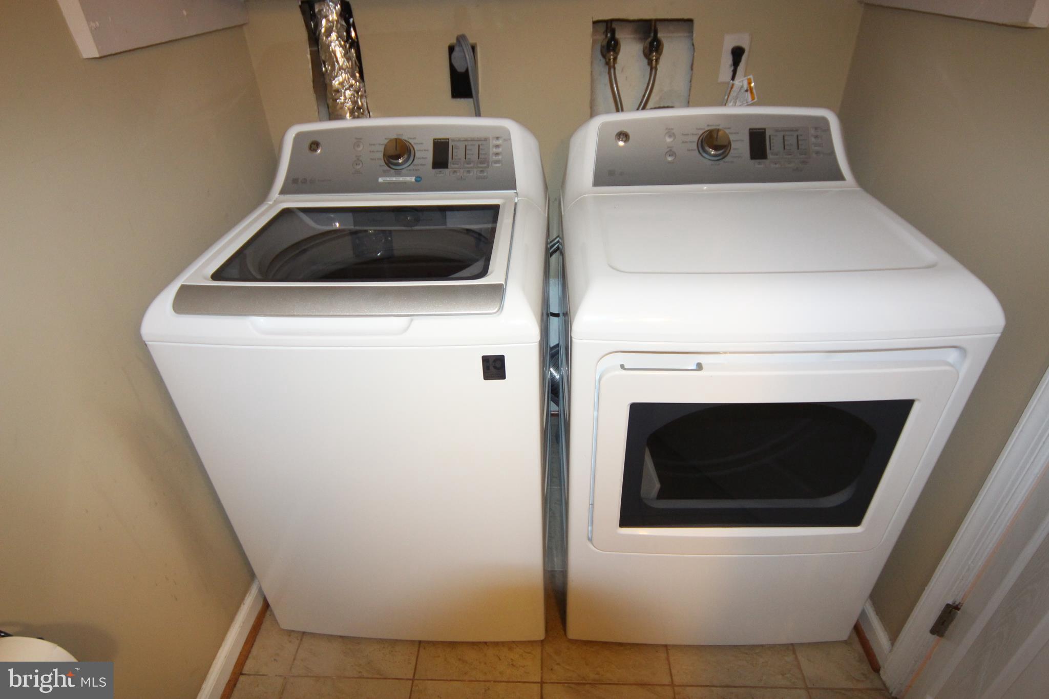 8220 Tory Road, Unit 144 Springfield, VA 22152 - Photo 14 of 27 Full Size Washer and Dryer