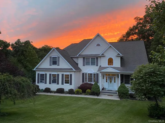 $815,000 | 3 Eagle Crest, Fort Montgomery, NY 10922