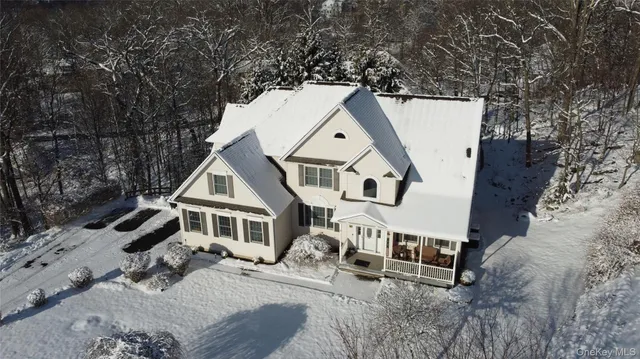 $815,000 | 3 Eagle Crest, Fort Montgomery, NY 10922