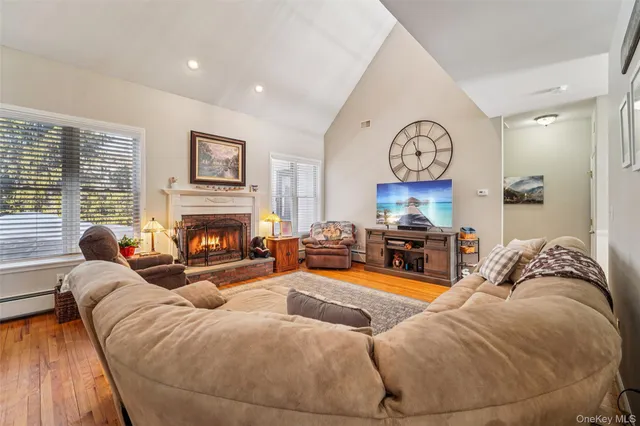 $815,000 | 3 Eagle Crest, Fort Montgomery, NY 10922