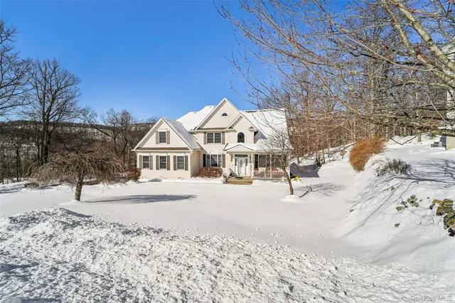 $815,000 | 3 Eagle Crest, Fort Montgomery, NY 10922