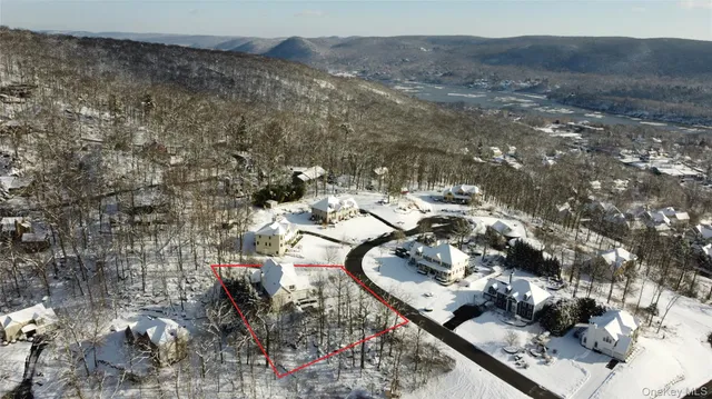 $815,000 | 3 Eagle Crest, Fort Montgomery, NY 10922