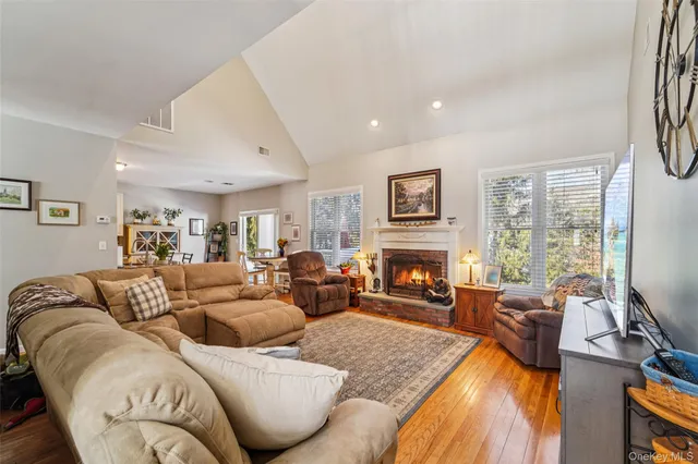 $815,000 | 3 Eagle Crest, Fort Montgomery, NY 10922