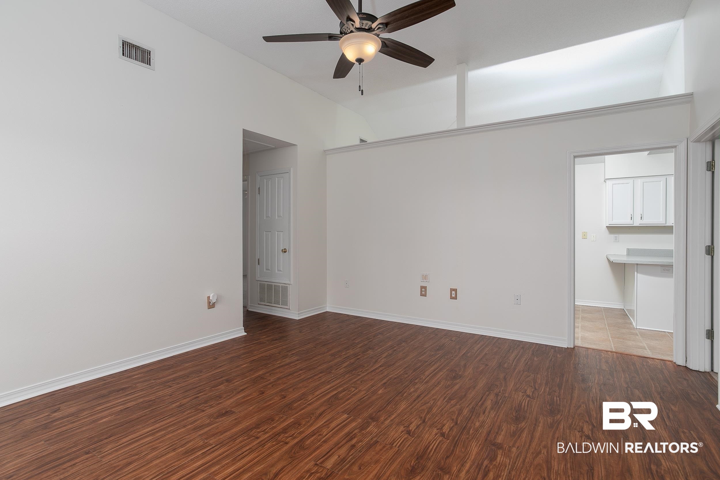 125 Pennbrooke Loop Foley, AL 36535 - Photo 4 of 35
