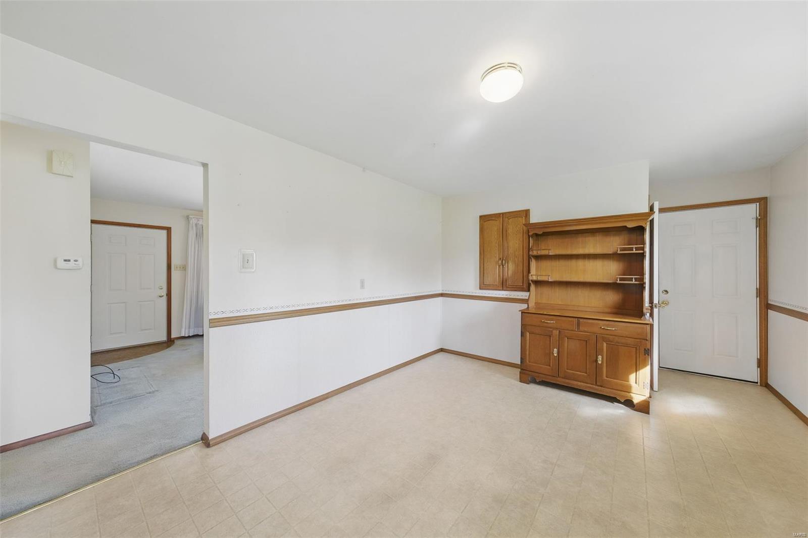 77 Willow Way St. Charles, MO 63304 - Photo 11 of 26