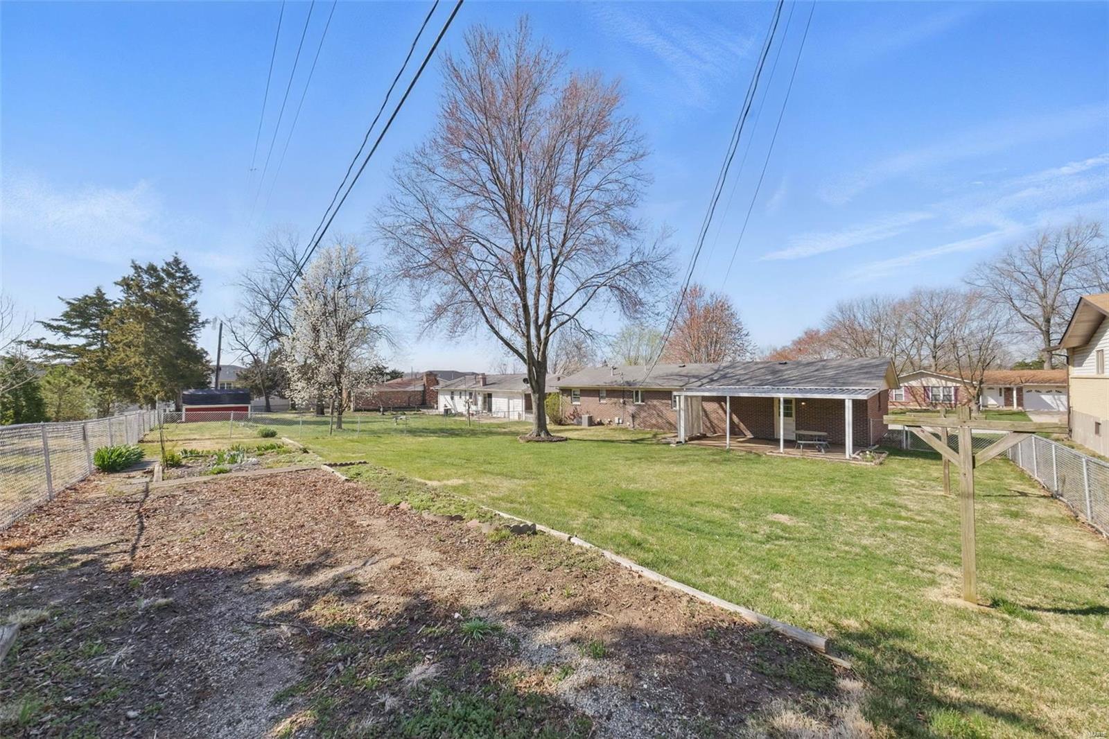 77 Willow Way St. Charles, MO 63304 - Photo 23 of 26