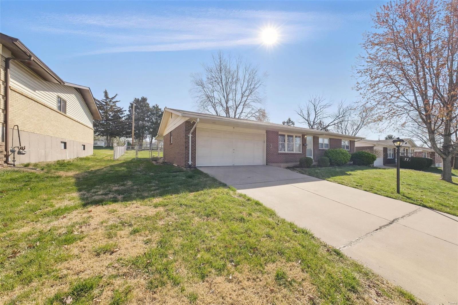 77 Willow Way St. Charles, MO 63304 - Photo 4 of 26