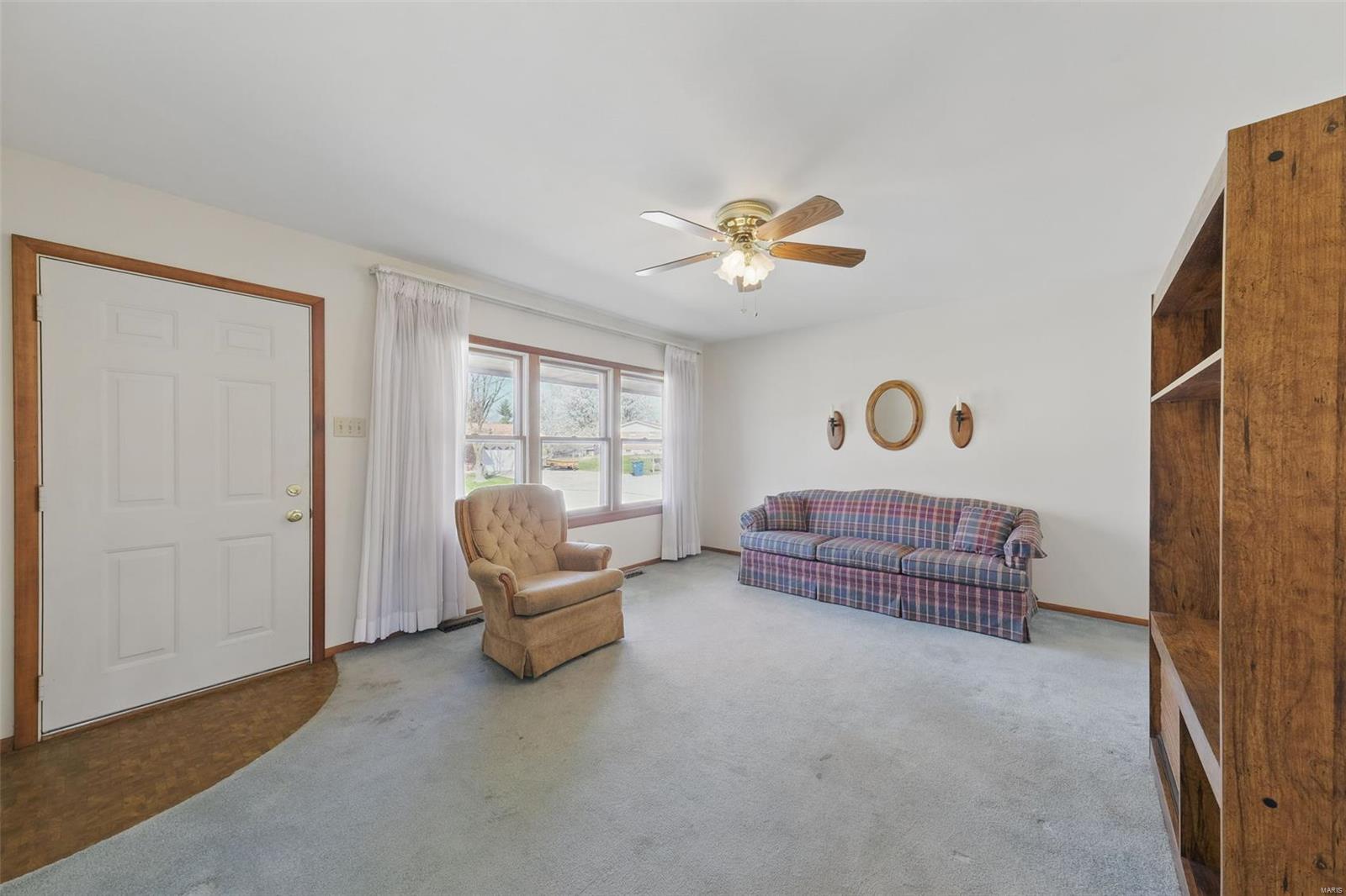 77 Willow Way St. Charles, MO 63304 - Photo 7 of 26