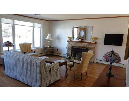 1 Bellwood Road Framingham, MA 01701 - Photo 6 of 23 Gallery Image 6