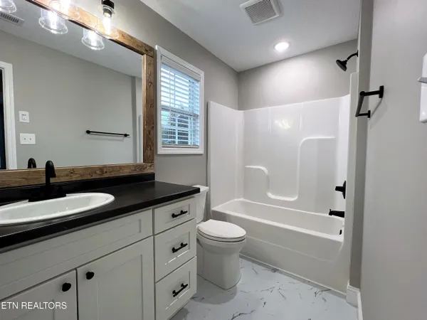 $2,200 | 6812 Highbank Lane, Knoxville, TN 37938