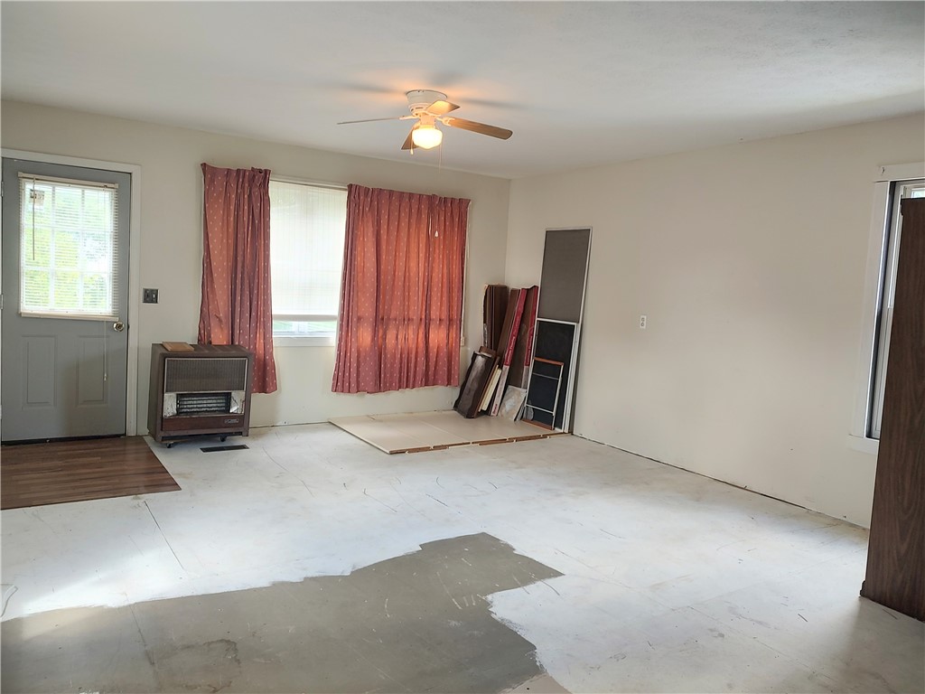 111 East Elizabeth Street Waterloo, NY 13165 - Photo 22 of 41