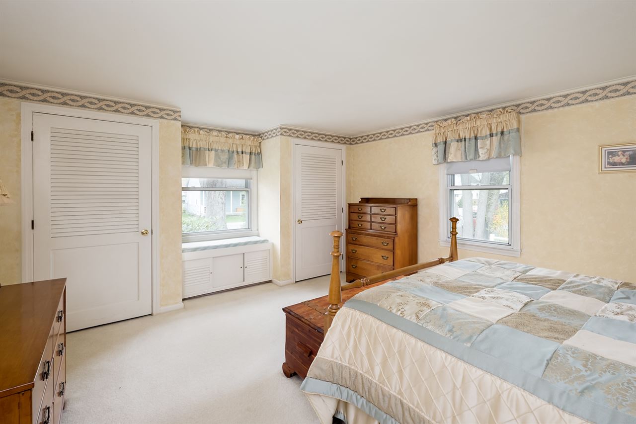 4 Spruce Street Exeter, NH 03833 - Photo 11 of 36 Gallery Image 11