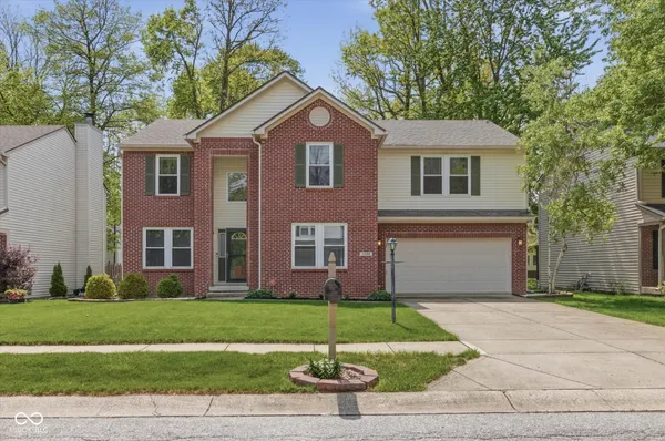 $384,900 | 7253 Ponderosa Pines Place, Indianapolis, IN 46239