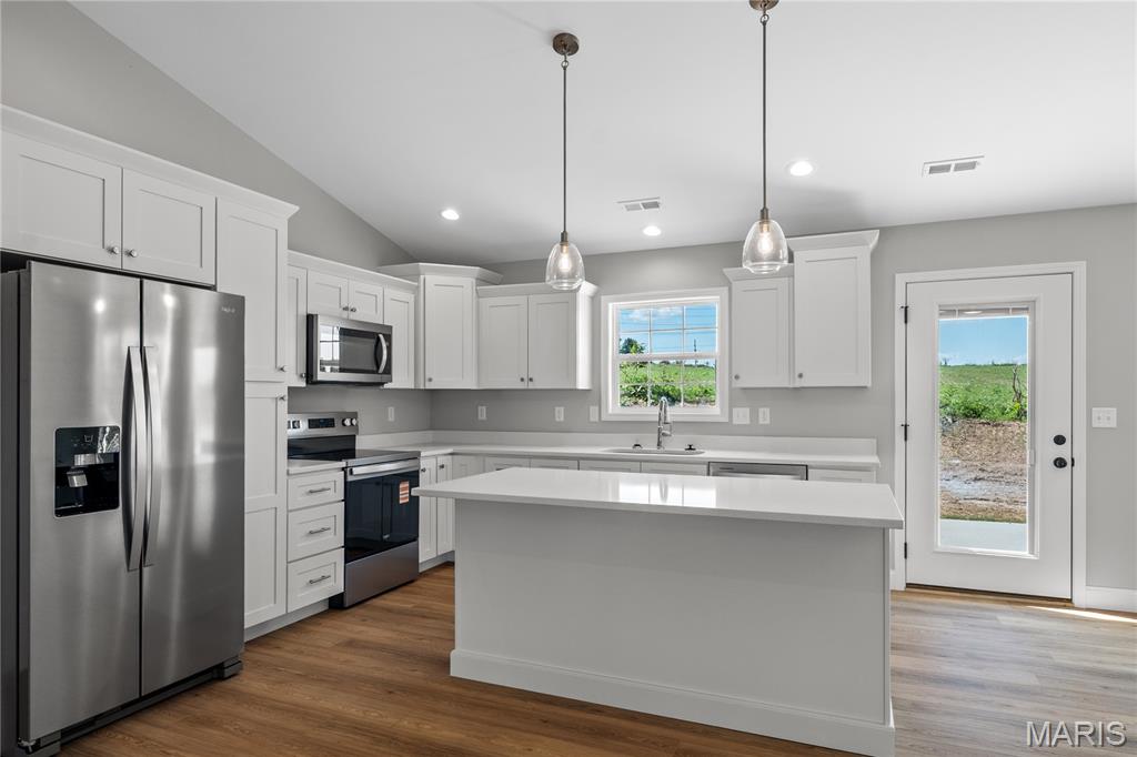 4054 Chapel Ridge Jackson, MO 63755 - Photo 8 of 25