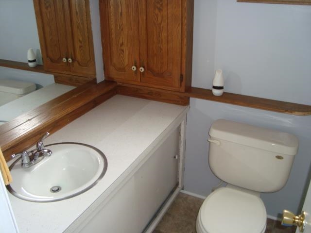2401 4th Street Moline, IL 61265 - Photo 8 of 9 Gallery Image 8