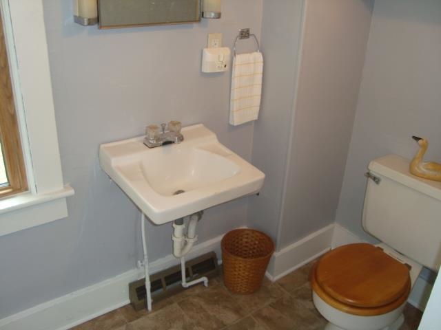 2401 4th Street Moline, IL 61265 - Photo 9 of 9 Gallery Image 9