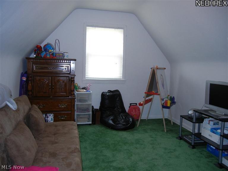 4507 Redfern Road Parma, OH 44134 - Photo 14 of 22