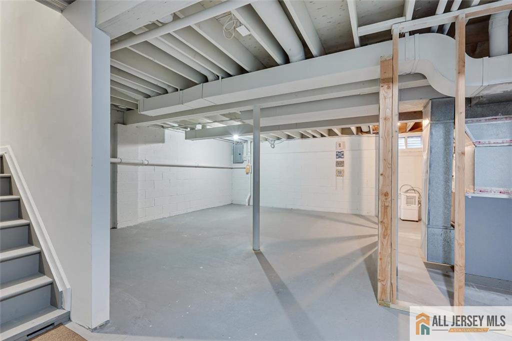 3406 Hana Road Edison, NJ 08817 - Photo 38 of 61