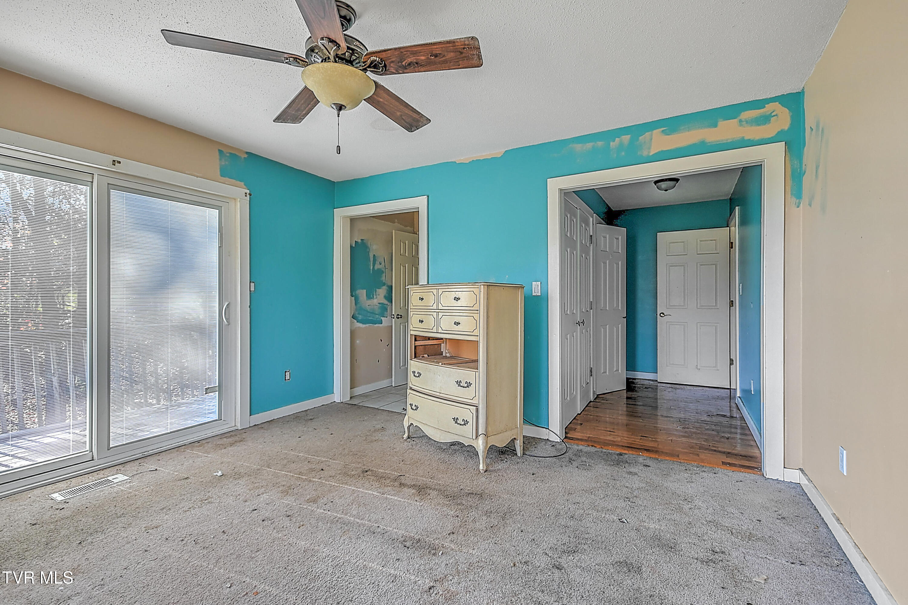 401 Crestfield Road Bristol, TN 37620 - Photo 22 of 30 401 Crestfield EE-22