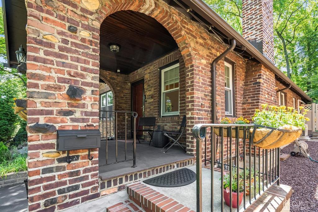 117 Spring Street Metuchen, NJ 08840 - Photo 3 of 27 Gallery Image 3