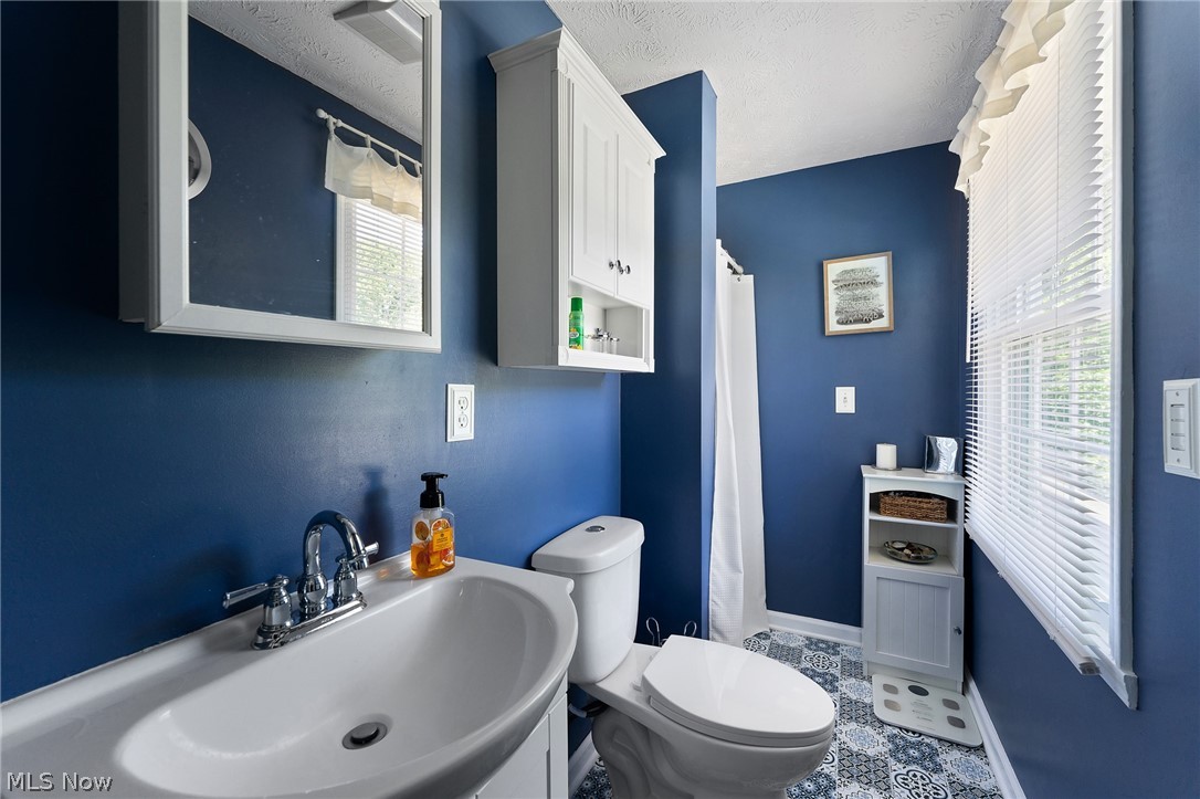 7682 Raglan Drive Northeast Warren, OH 44484 - Photo 12 of 16 Gallery Image 12