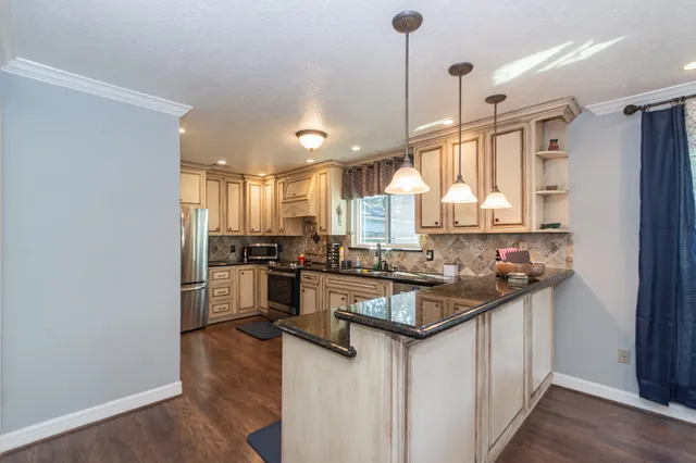 $347,000 | 15438 Woodhorn Drive, Houston, TX 77062