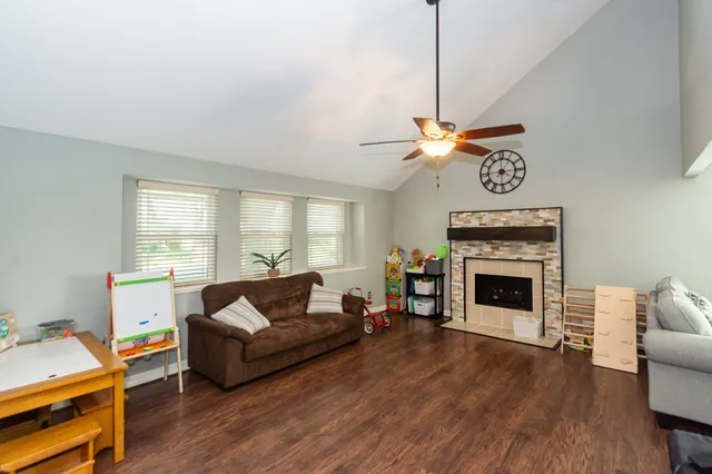 $347,000 | 15438 Woodhorn Drive, Houston, TX 77062