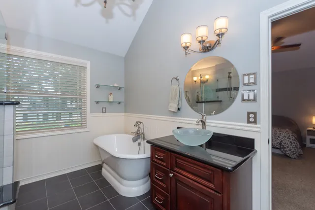 $347,000 | 15438 Woodhorn Drive, Houston, TX 77062