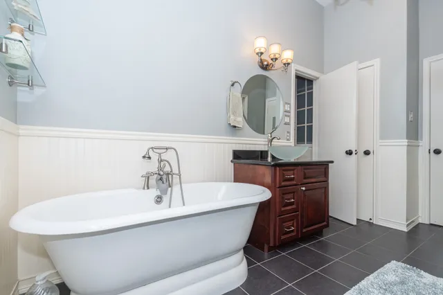 $347,000 | 15438 Woodhorn Drive, Houston, TX 77062