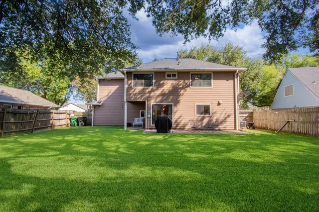 $347,000 | 15438 Woodhorn Drive, Houston, TX 77062