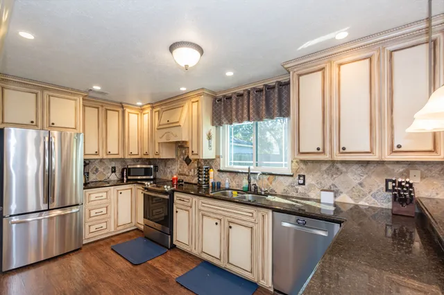 $347,000 | 15438 Woodhorn Drive, Houston, TX 77062