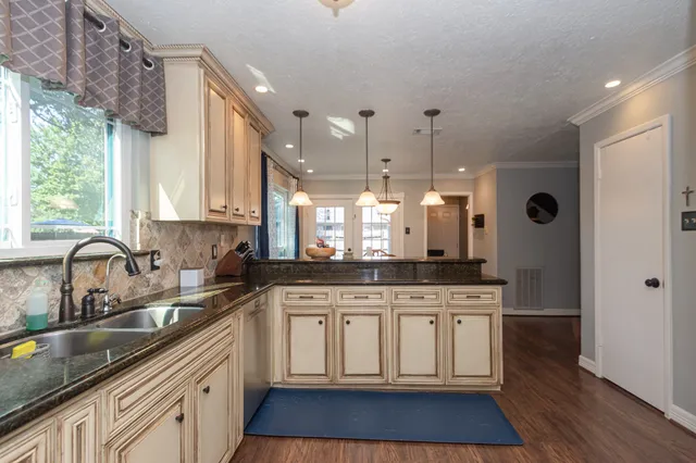 $347,000 | 15438 Woodhorn Drive, Houston, TX 77062