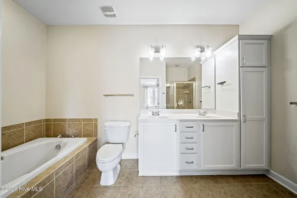 $489,000 | 648 Village Park Drive, Unit 302, Wilmington, NC 28405