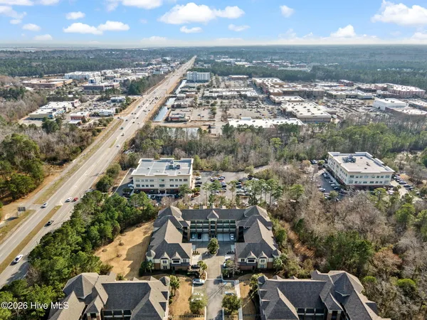 $489,000 | 648 Village Park Drive, Unit 302, Wilmington, NC 28405