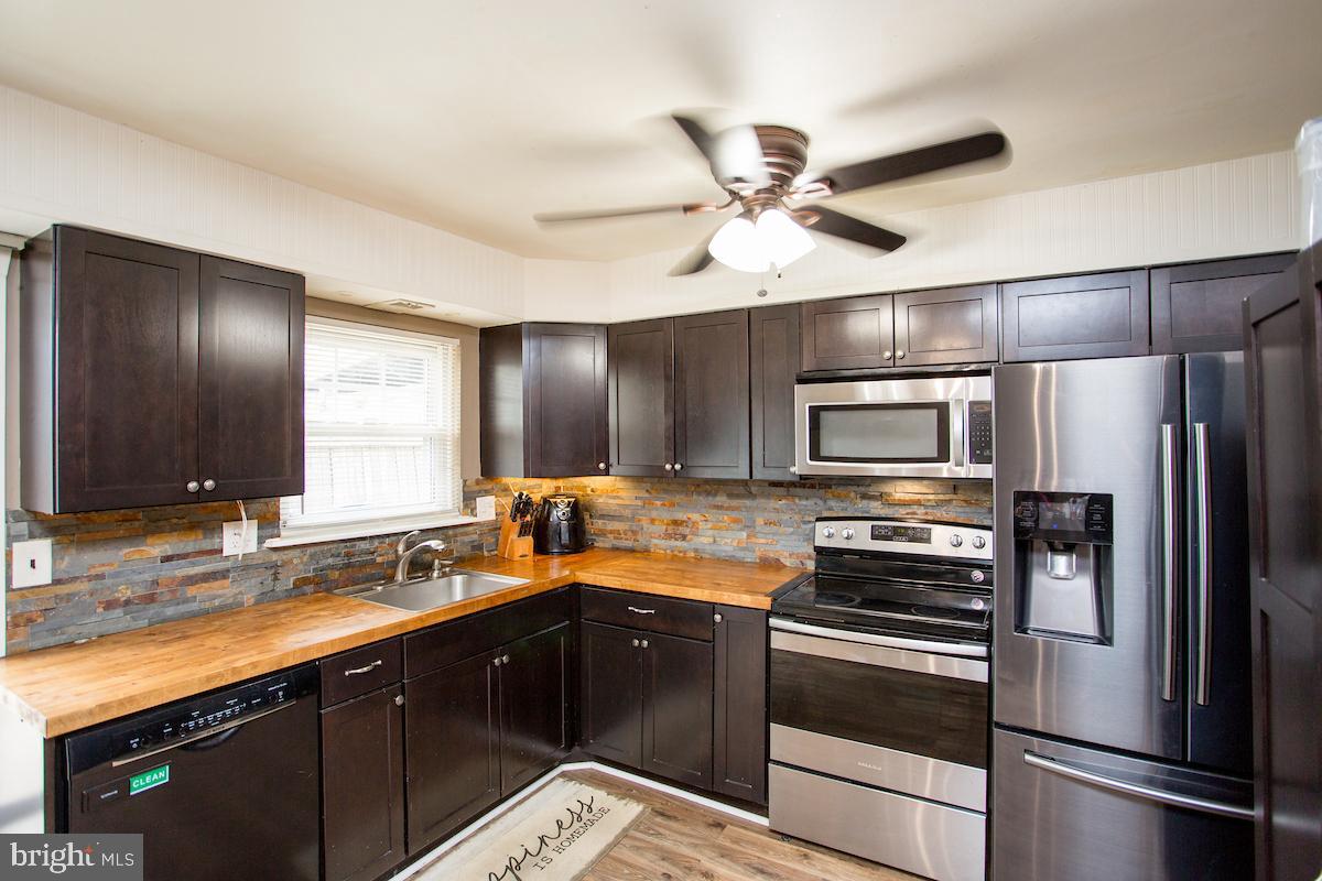 5206 Bay Road, Unit N Bensalem, PA 19020 - Photo 16 of 41 Gallery Image 16