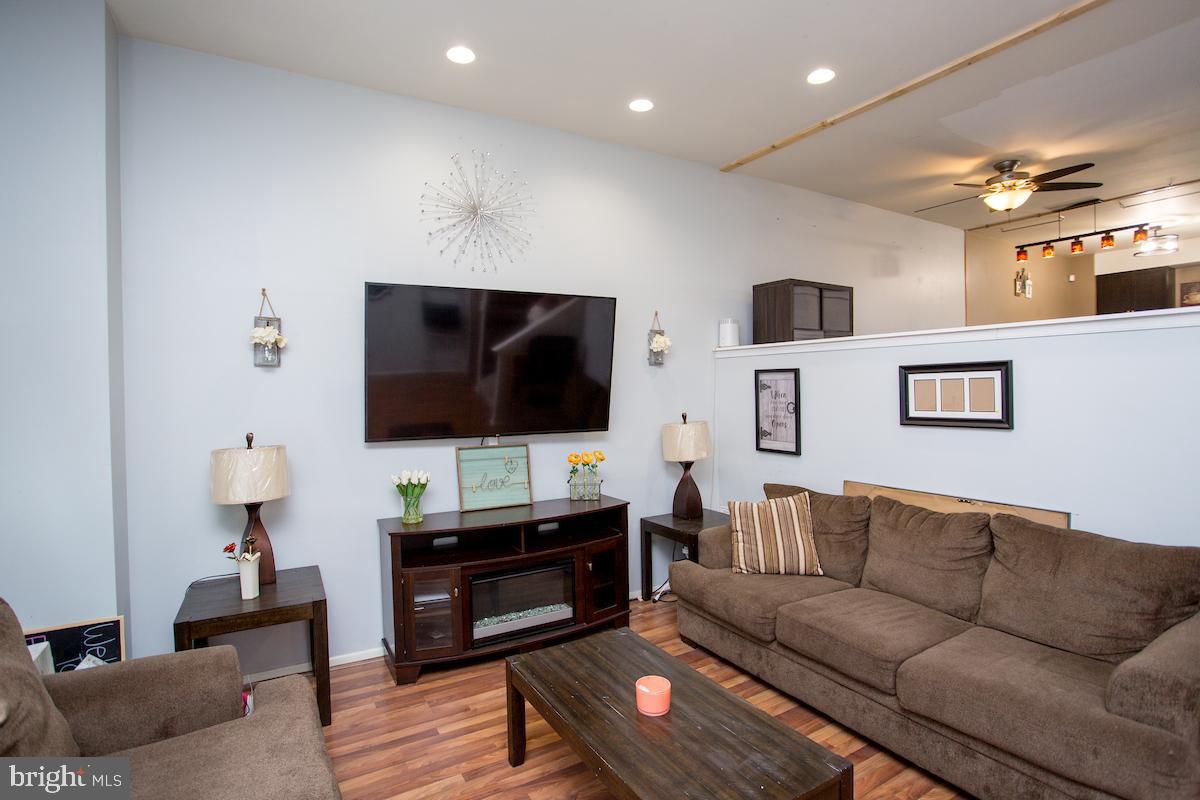 5206 Bay Road, Unit N Bensalem, PA 19020 - Photo 6 of 41 Gallery Image 6