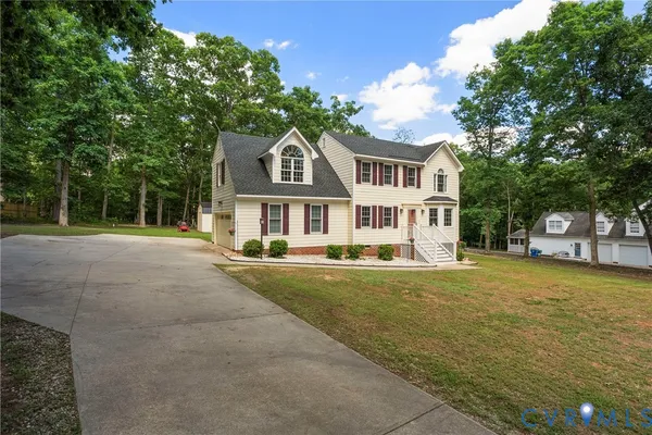 $469,000 | 3242 Sherwood Ridge Drive, Powhatan, VA 23139
