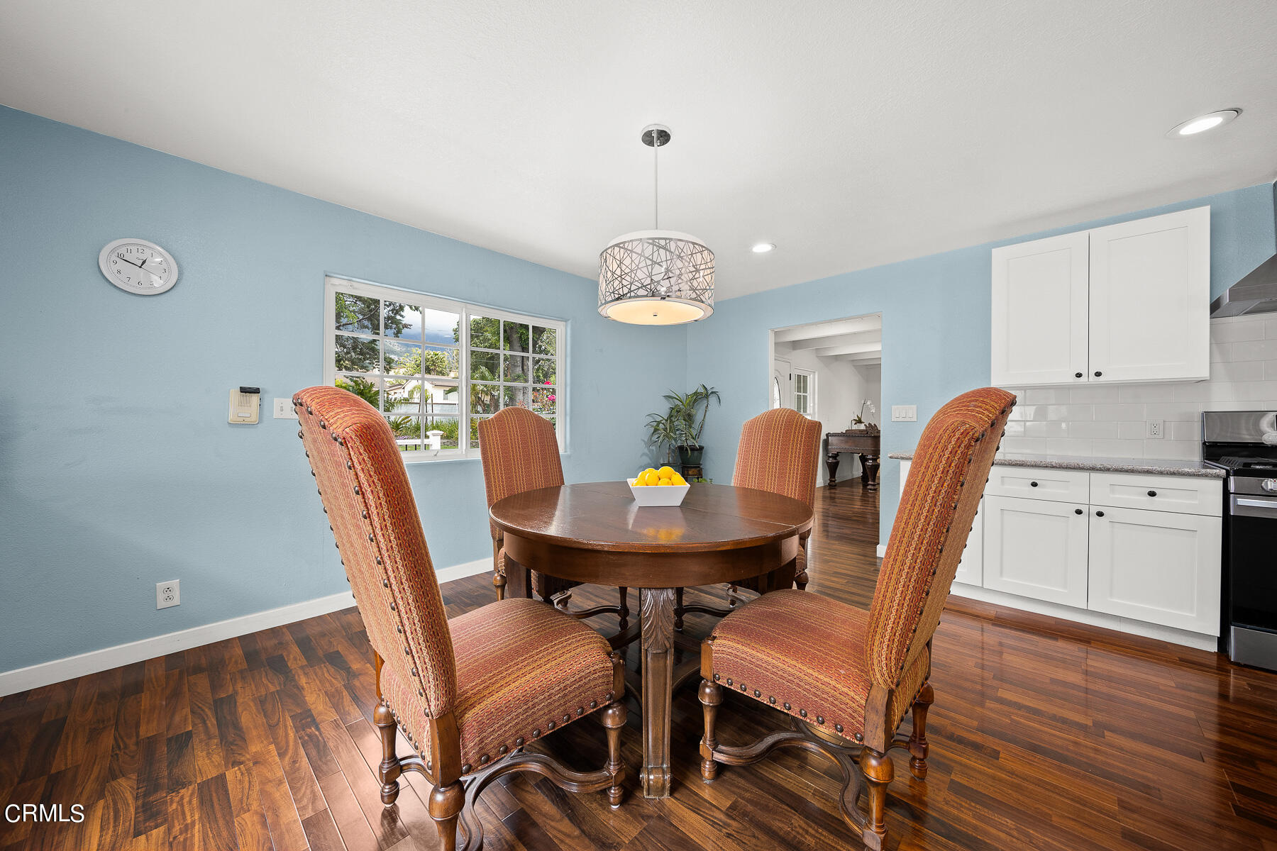 9765 Tujunga Canyon Boulevard Tujunga, CA 91042 - Photo 14 of 51 a dining room with furniture and window