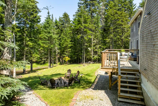 $595,000 | 44 King Phillips Trail, Boothbay, ME 04544