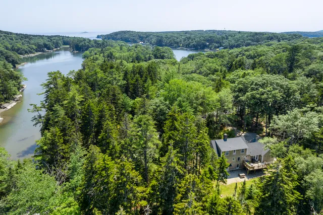 $595,000 | 44 King Phillips Trail, Boothbay, ME 04544