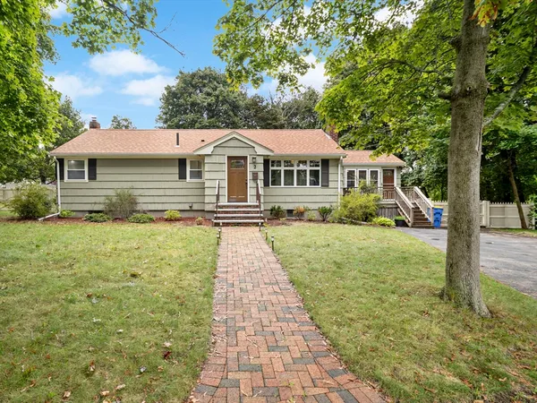 $670,000 | 2 Smith Road, Randolph, MA 02368