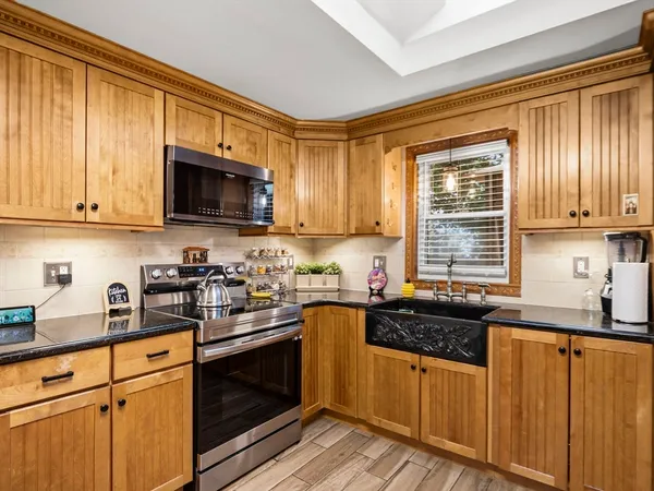 $670,000 | 2 Smith Road, Randolph, MA 02368