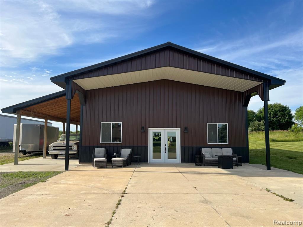 7404 Calkins Road Flint, MI 48532 - Photo 6 of 42