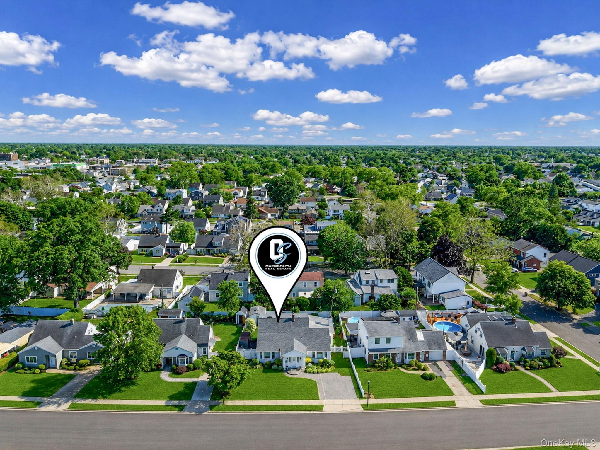 144 Blue Spruce Road Levittown, NY 11756 - Photo 33 of 36