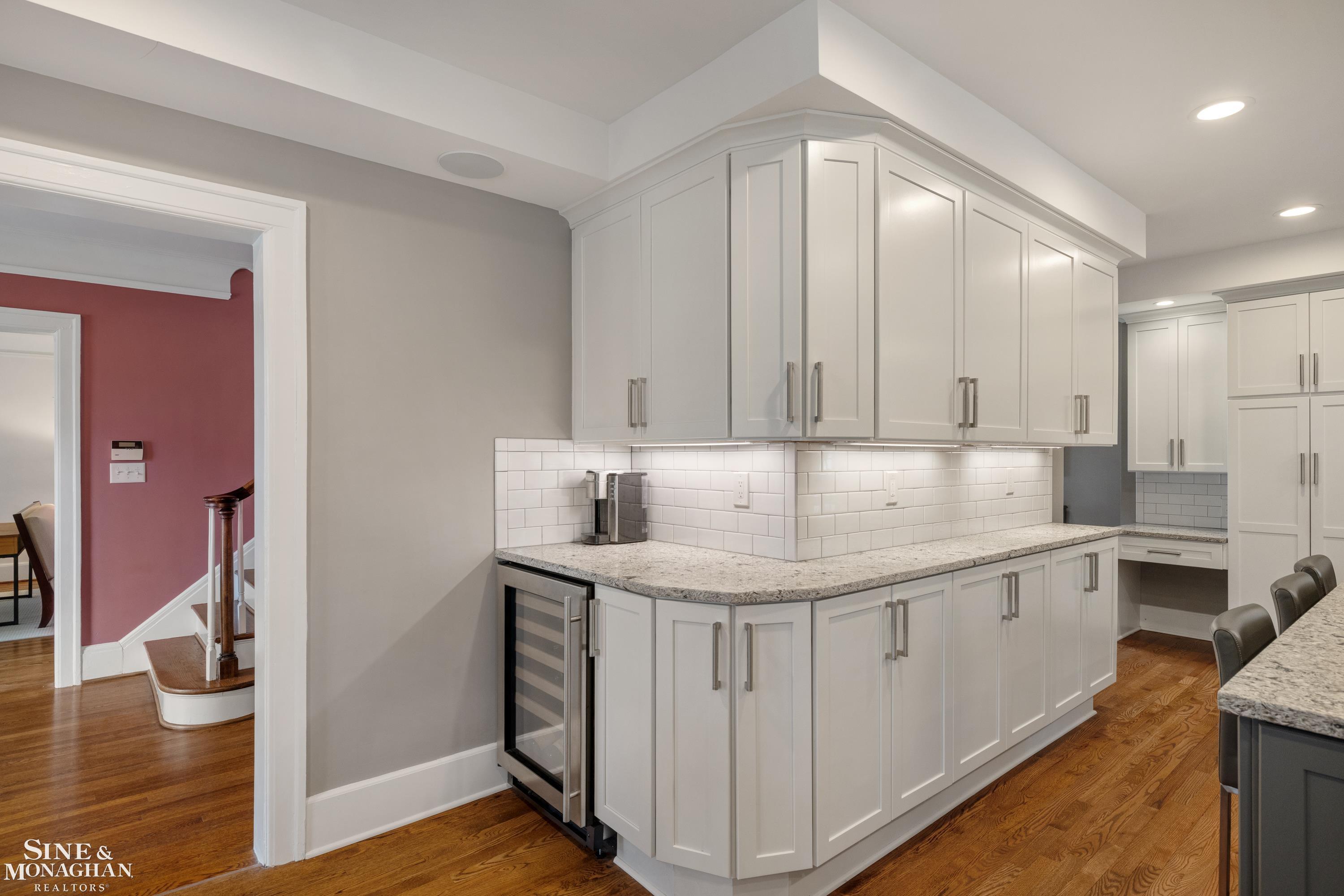 424 Washington Road Grosse Pointe, MI 48230 - Photo 15 of 80 50171831-61fb6490-6a74-4d02-9814-4679361905bf.JPG