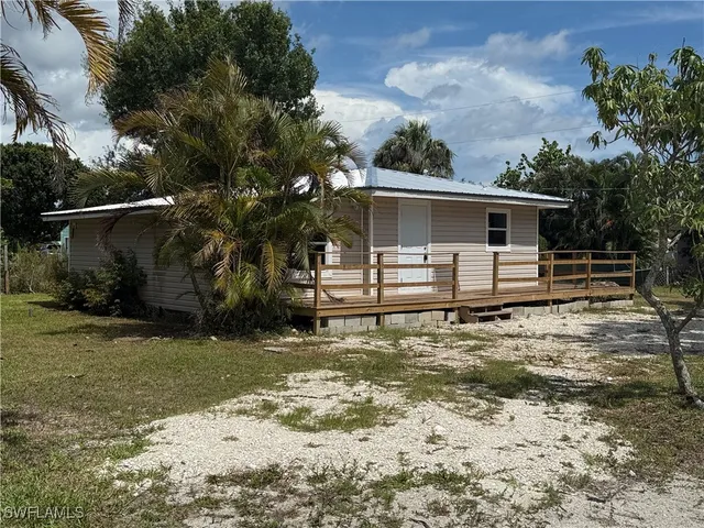 $227,750 | 5981 Cubles Drive, Bokeelia, FL 33922