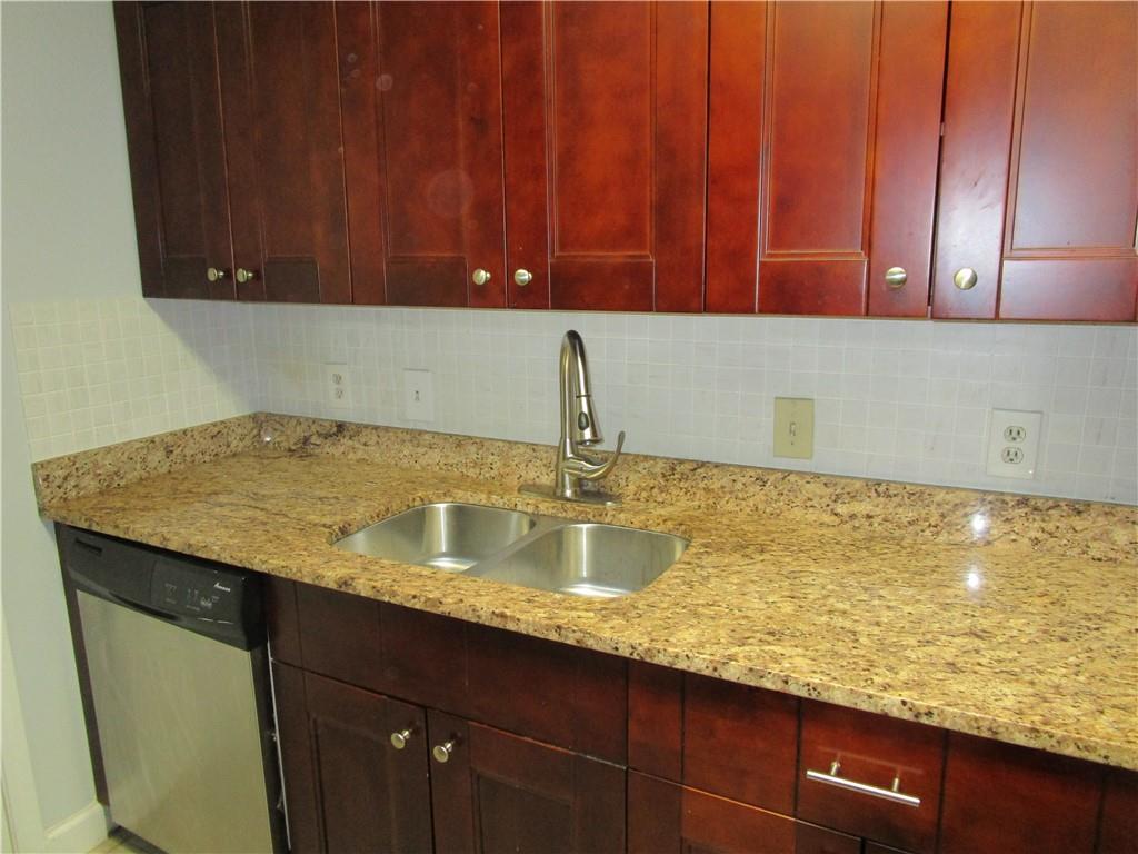 4003 Wingate Way Sandy Springs, GA 30350 - Photo 11 of 29