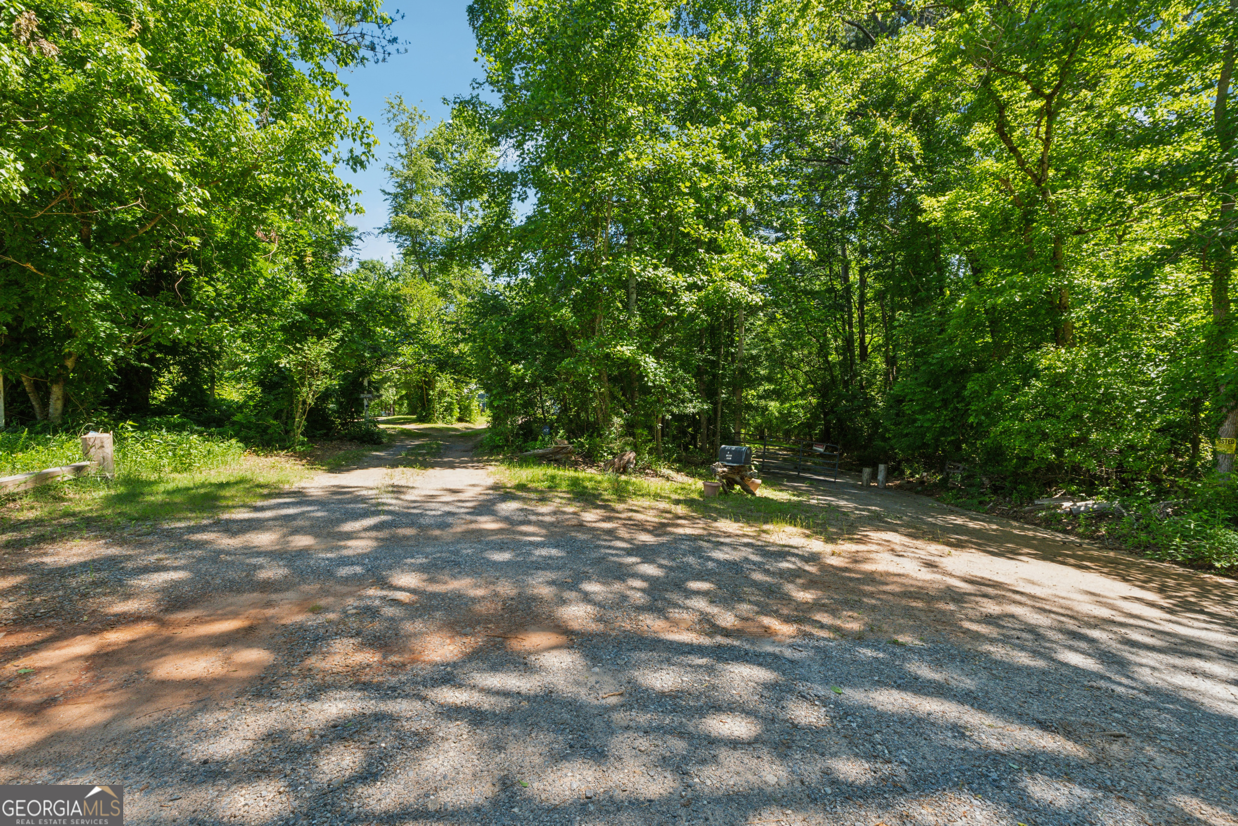 13795 Arnold Mill Road Roswell, GA 30075 - Photo 14 of 47